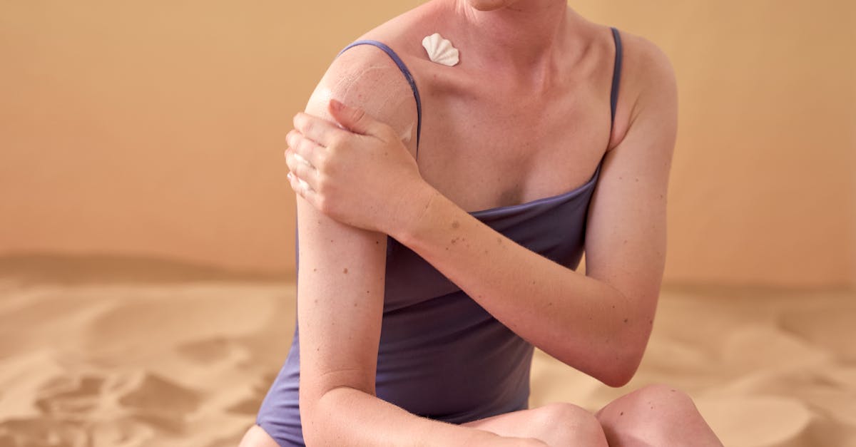 Understanding the Two-Finger Sunscreen Rule: Correct Application for Maximum Protection