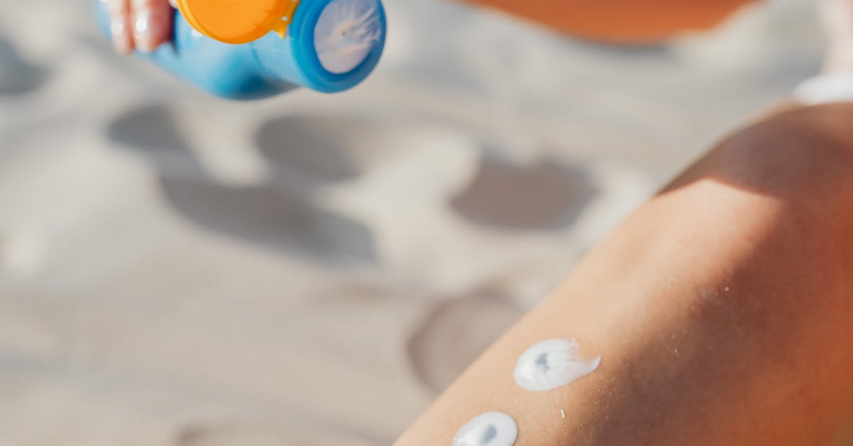 Why Your Sunscreen Feels Greasy in Summer and How to Fix It