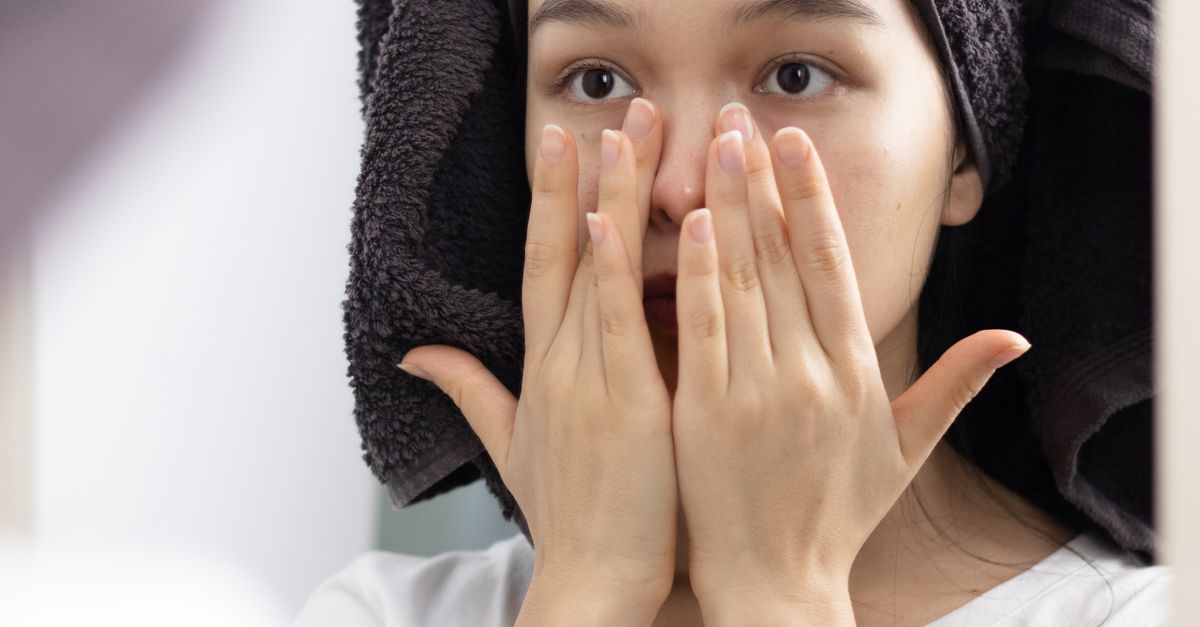Adult Acne in Your 30s and 40s: A Simple Routine That Does Not Overdo It