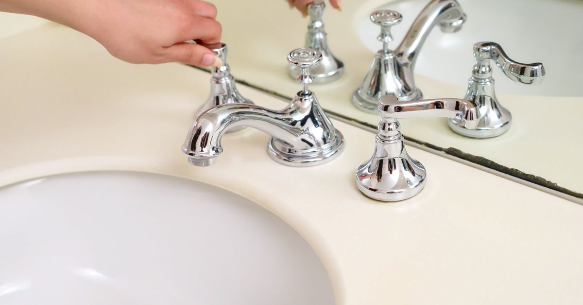 Is Hard Water Drying Out Your Face? Signs to Watch and a Simple Routine
